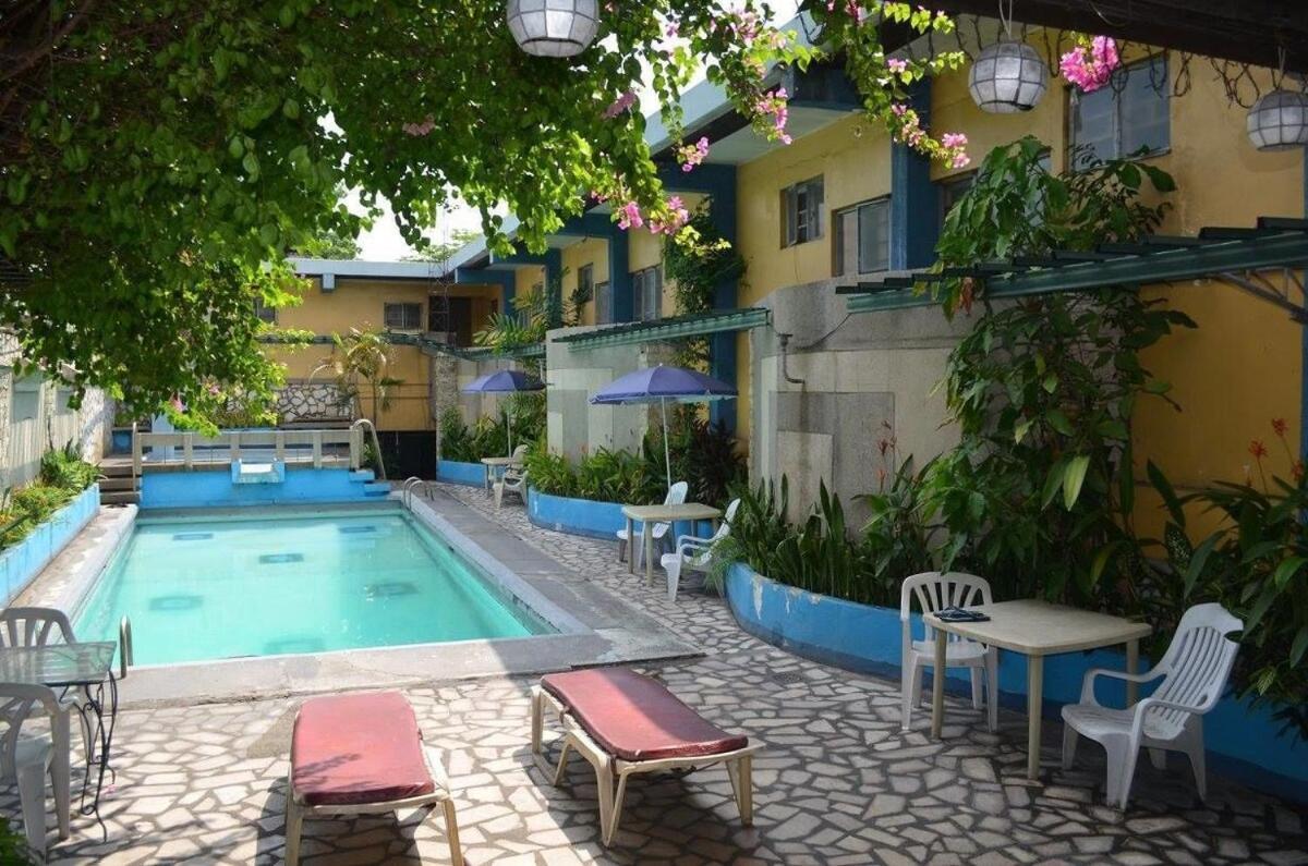 2 Hotel Saleh Анхелес Екстериор снимка