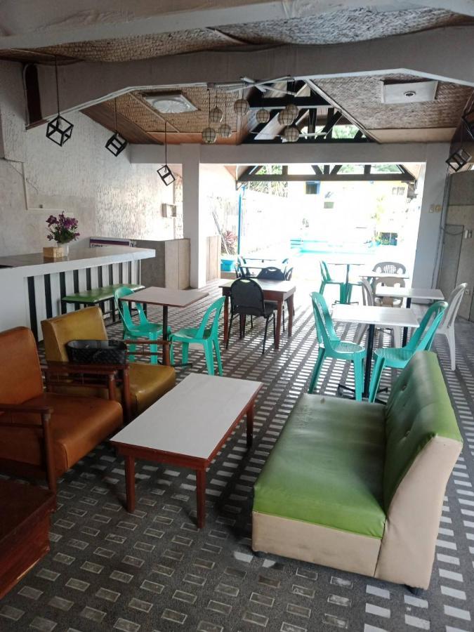 2 Hotel Saleh Анхелес Екстериор снимка